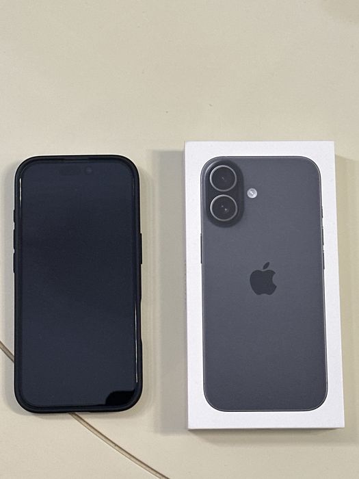 iPhone 17 Black Matte