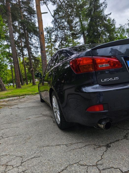 Lexus is250 exclusive