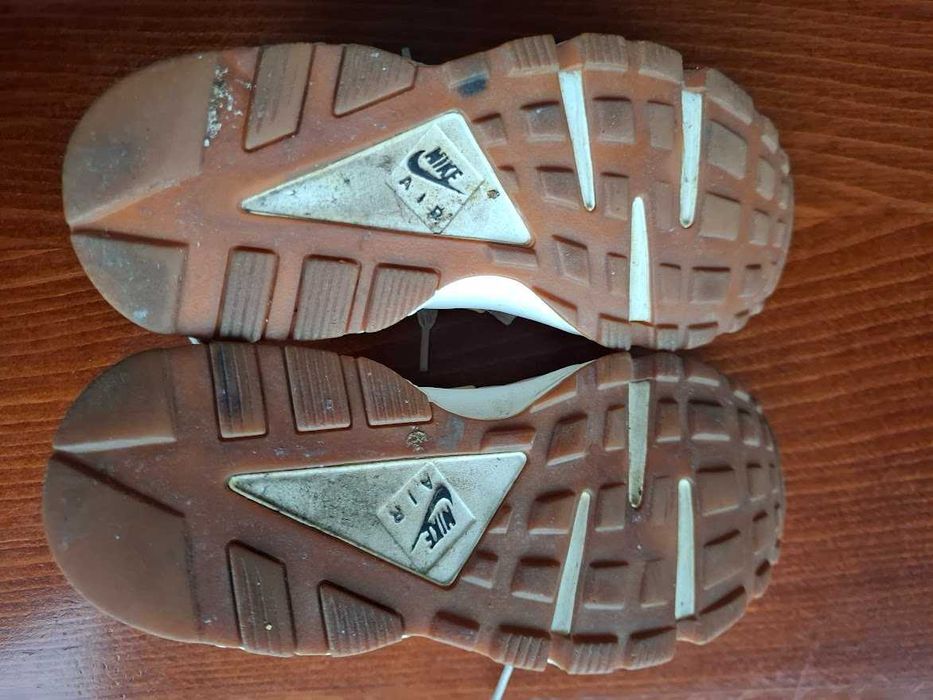 маратонки NIKE - номер 37