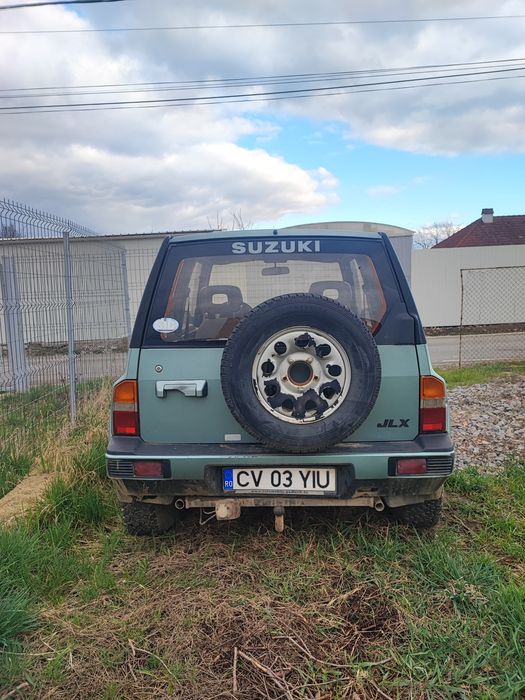 De vânzare  Suzuki Vitara  1.6 benzina cu reductor