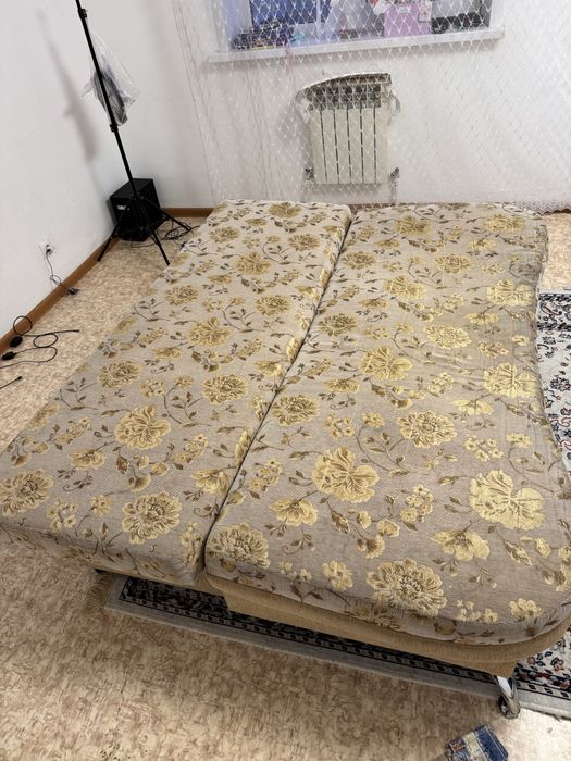 Продам диван самовывоз