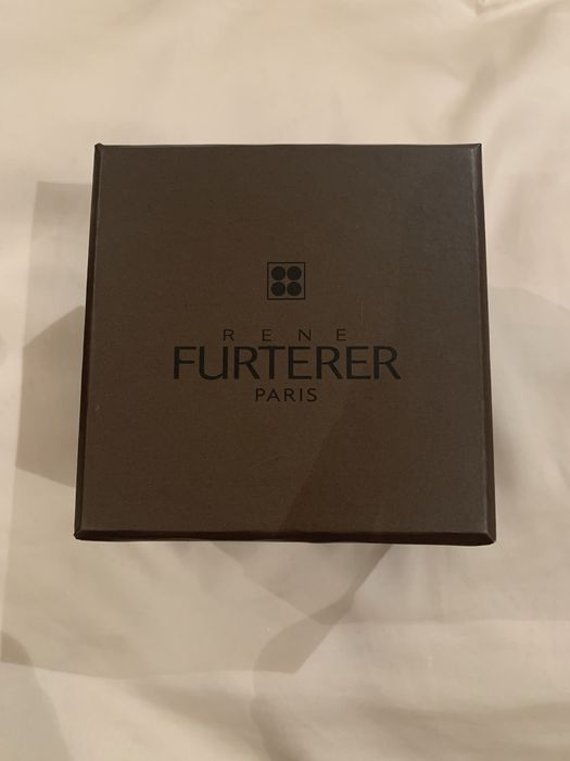 Rene Furterer часовник