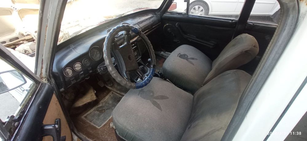 Vaz 21033 sotiladi