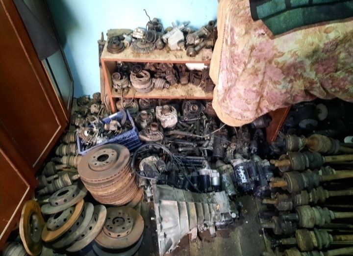 Мерседес автозапчасти б.у из европы