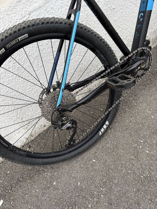 Bicicleta Cube 27,5” 1x10 viteze