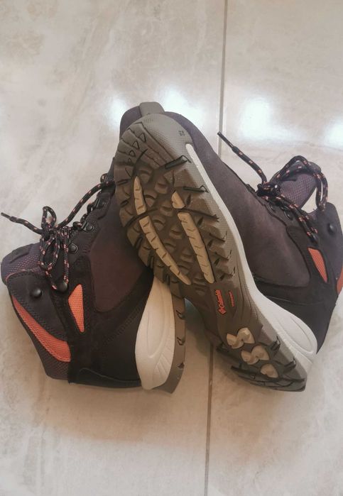 Ботинки Columbia женские, размер 40.5