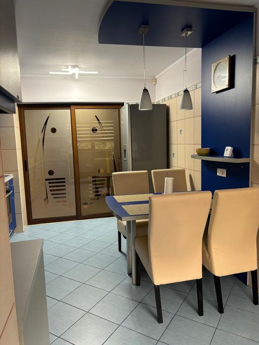 Inchiriez Ap.2 camere SUPERB Str. Traian la Starea Civila