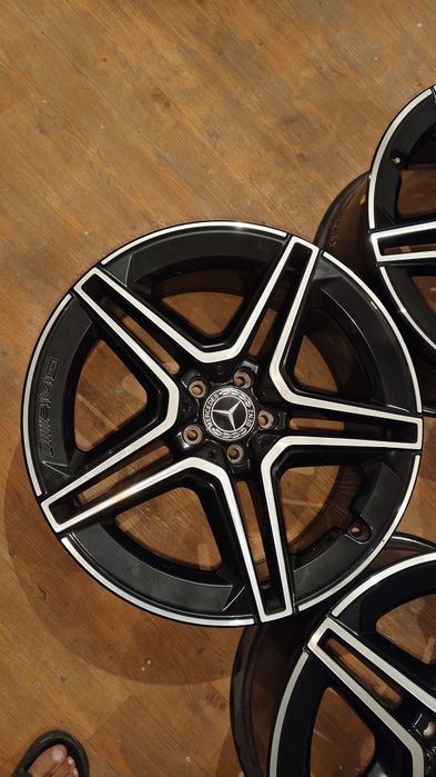 20е оригинал 167 кузов. 22е Amg мерс кроссоверы