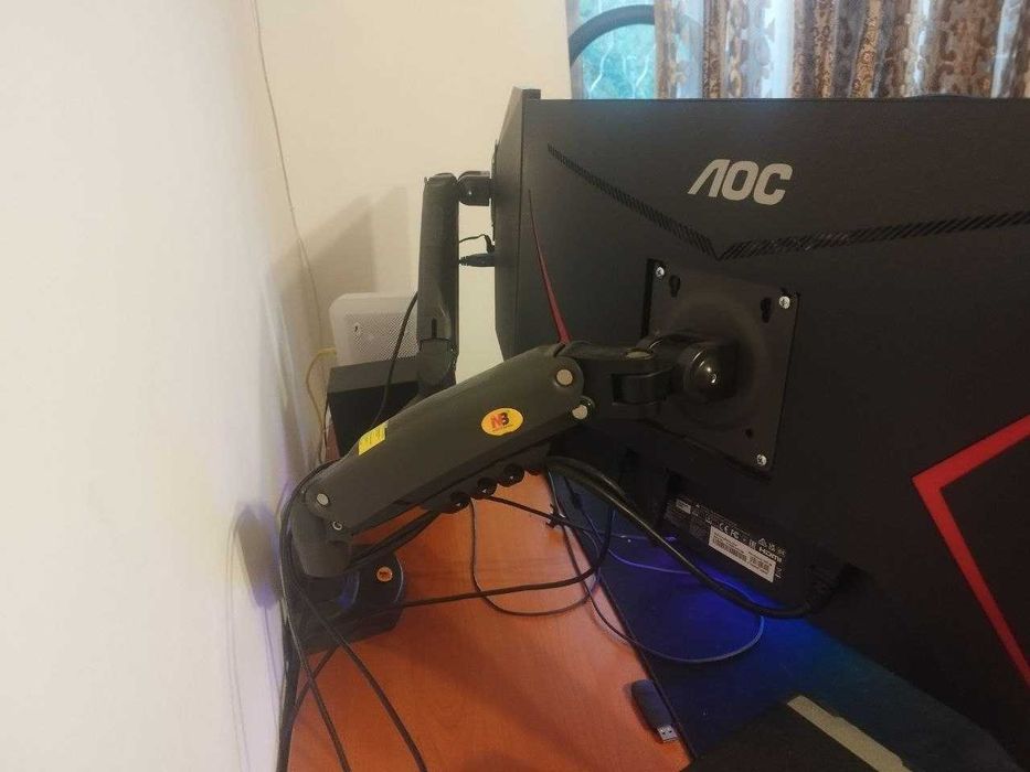Монитор AOC 144HZ