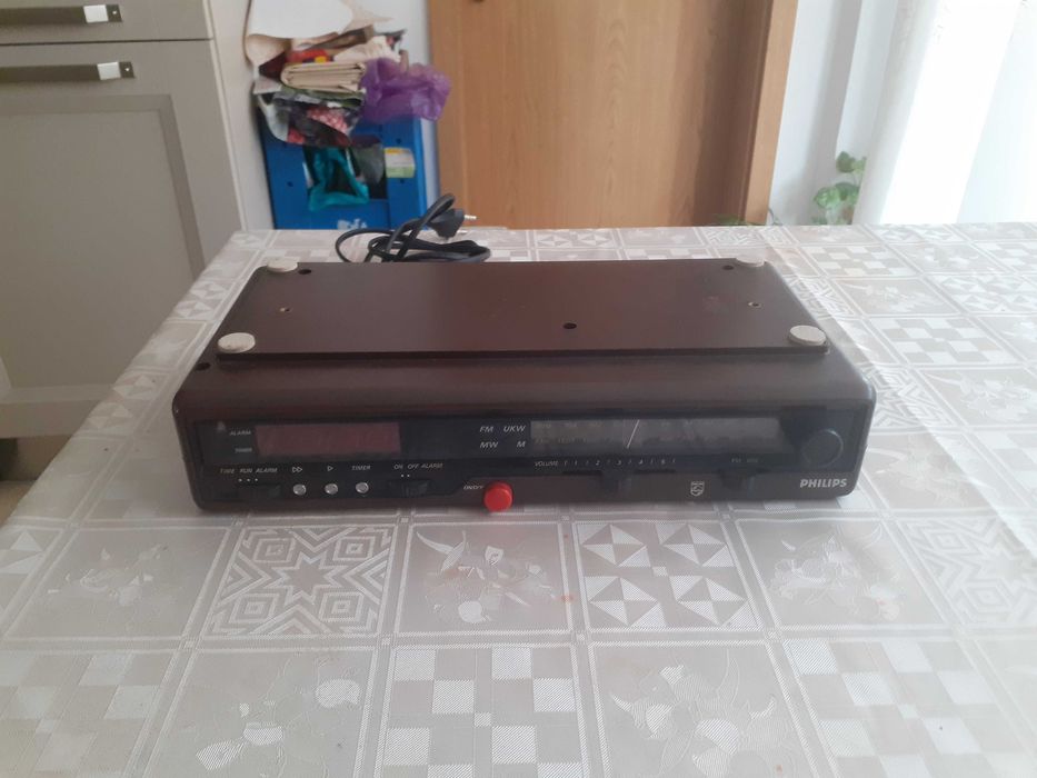radio analogic pt.mobila Philips colectie