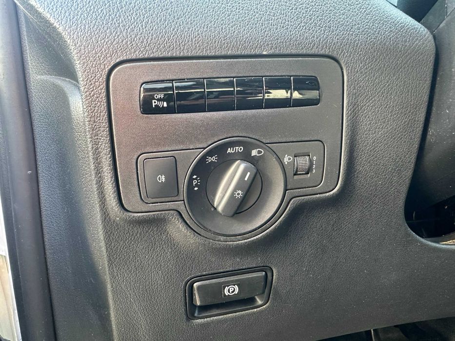 Mercedes Vito 447, 163 ps mixto 5 locuri