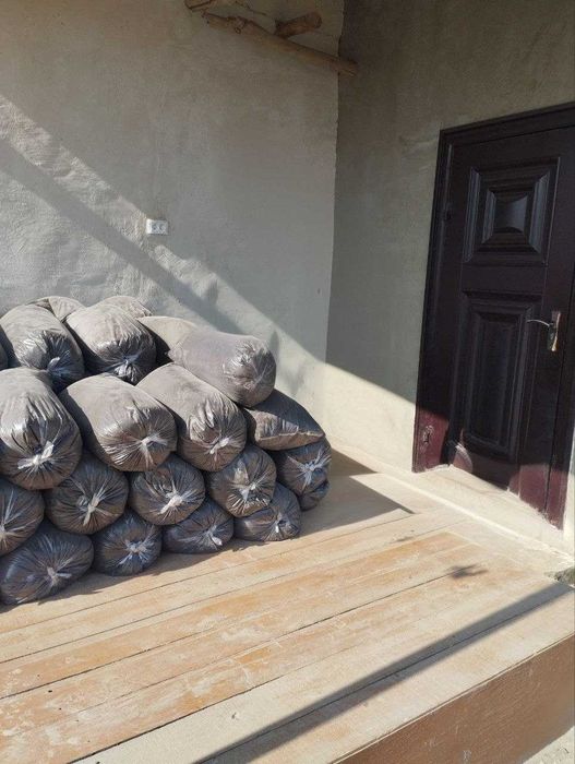 Mineral ogitlar ( biogomis) sotiladi