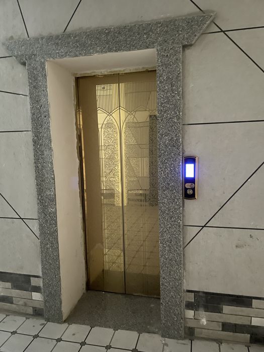 Сервисный центр лифтов “Golden movement”