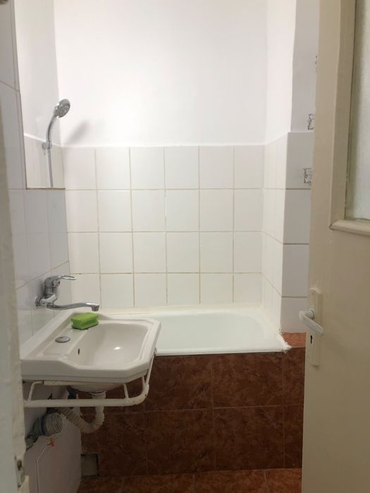 Garsoniera de inchiriat