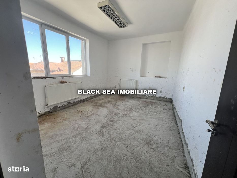 Spatiu UNIC de 14 Camere - STRADAL - zona Faleza Nord - Termen Lung