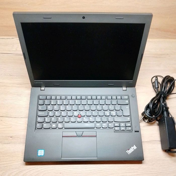 Продавам лаптоп ЛЕНОВО