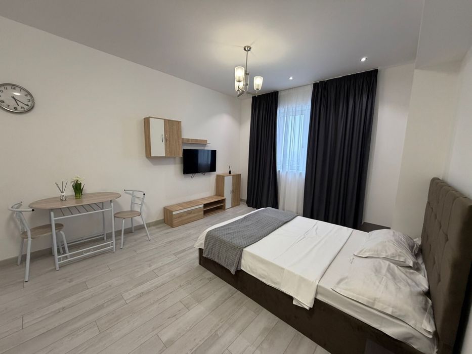 Cazare Non Stop Rin Grand