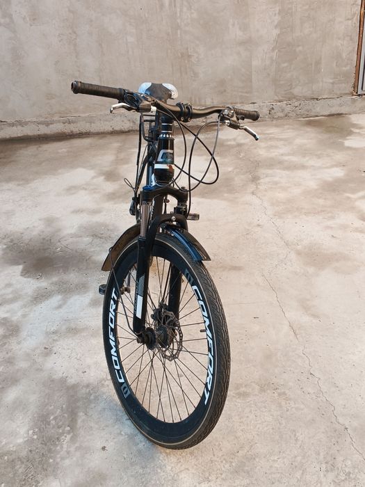 Velosped sotiladi.