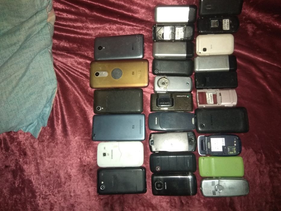 Prodam telefoni .