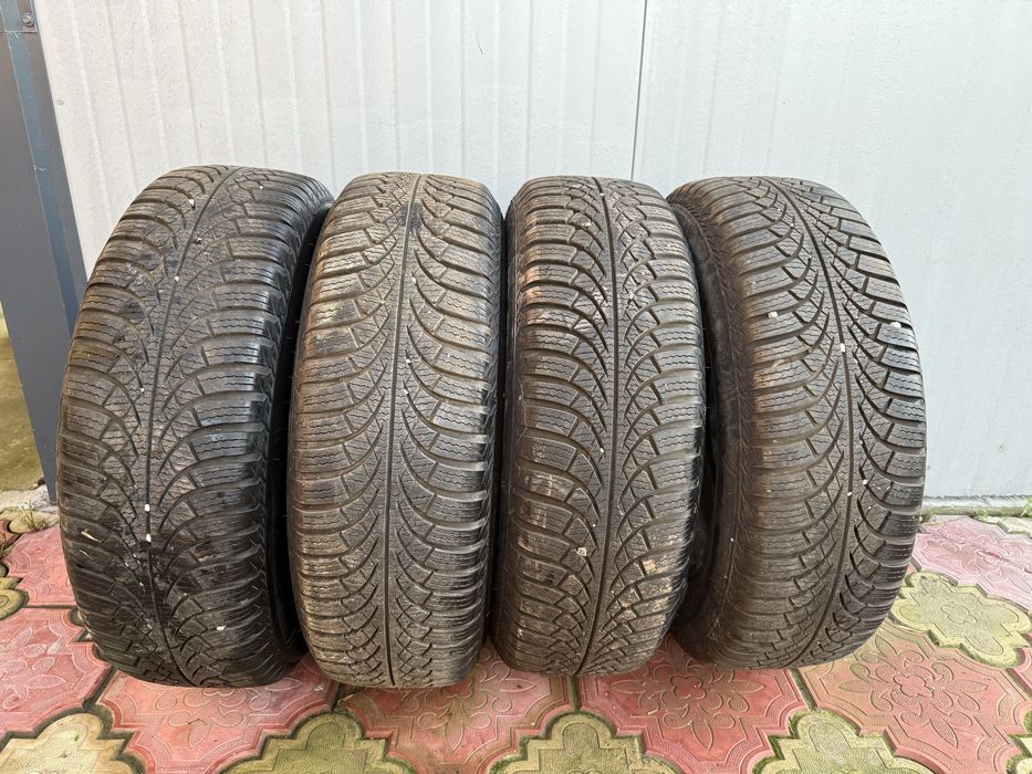 Jante și Cauciucuri Iarnă  195/65/15 DUNLOP aproape Noi