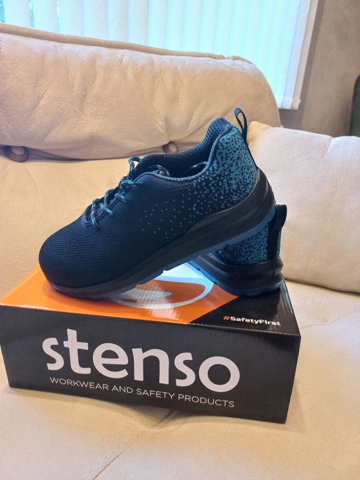 Чисто нови дамски работни обувки