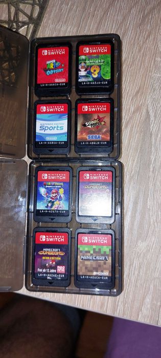 Se vinde toată colecția 13 jocuri sau separat fiecare joc ! Accept și schimburi cu alte jocuri tot Nintendo Switch !