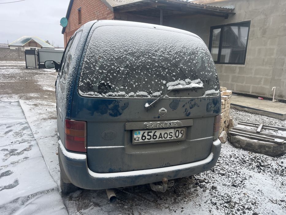 Продам нисан серена дизель 2.3