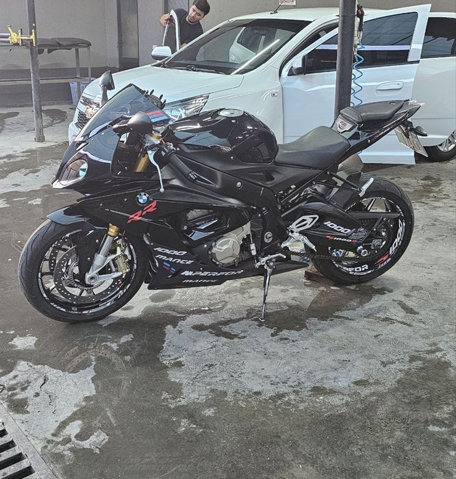 BMW  2015 RR 1000Kub