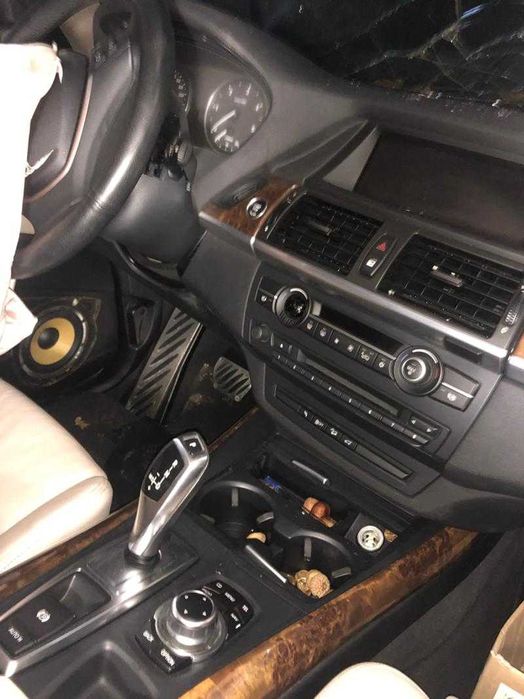 BMW X5 E70 4.0 XD на части