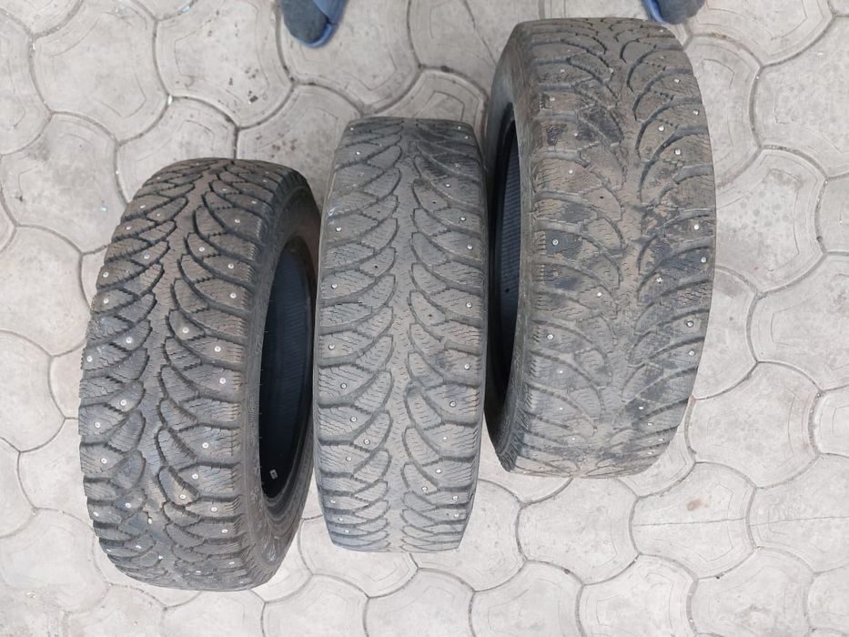 Продам резину зима шипы