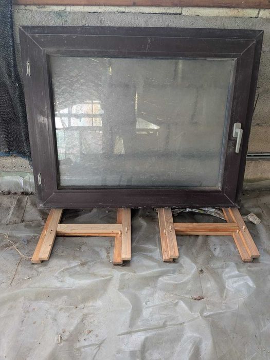 Sticlă termopan diverse dimensiuni (30 buc) + Geamuri Termopan + Calorifere NOI