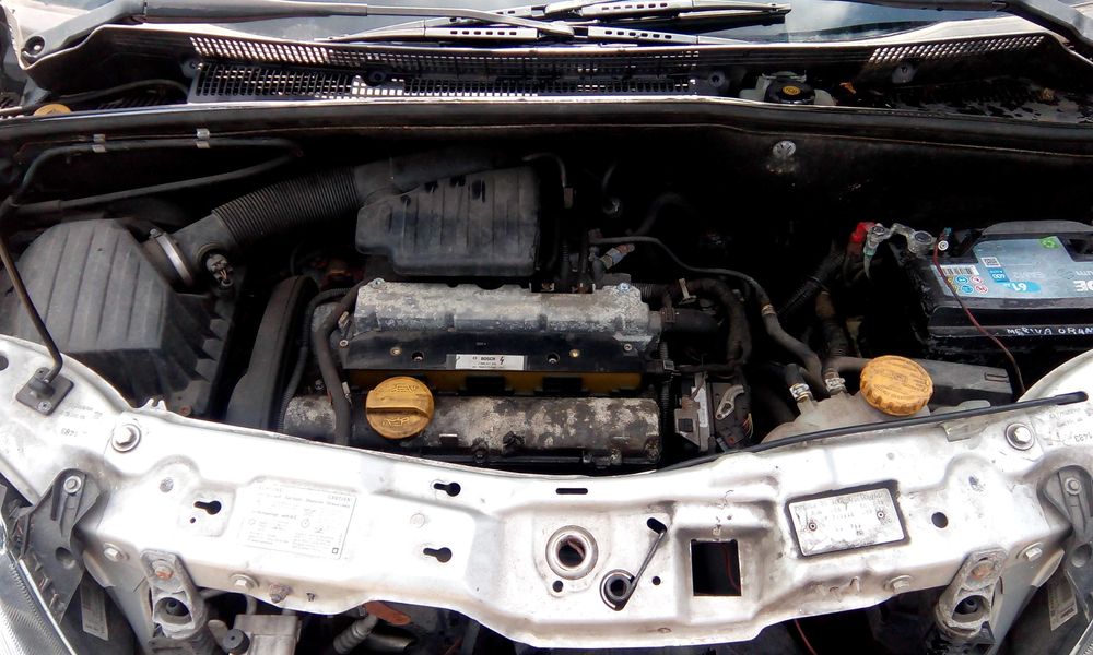 Opel Meriva - 1.6 16v-100кс/2004/.- на части
