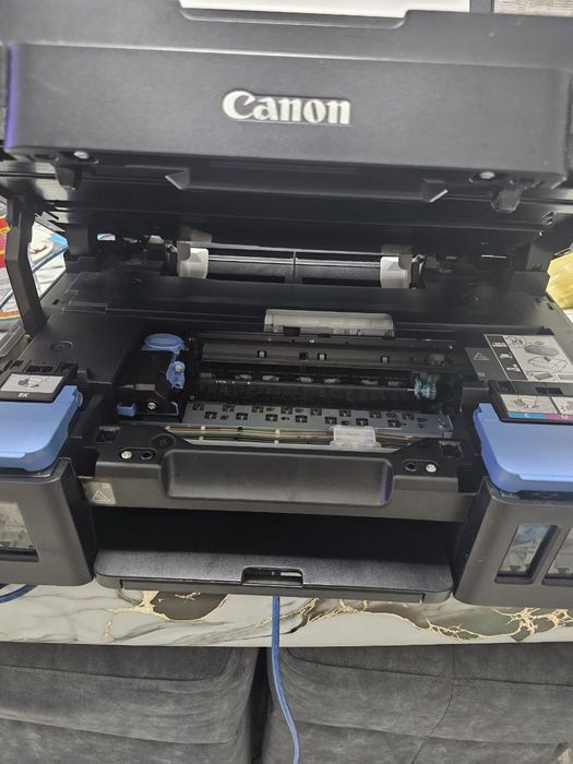 Принтер Canon 2411