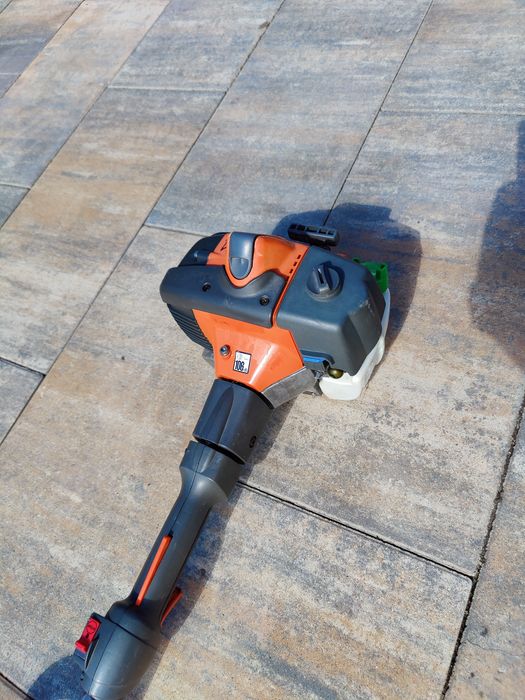 Trimer Husqvarna 327