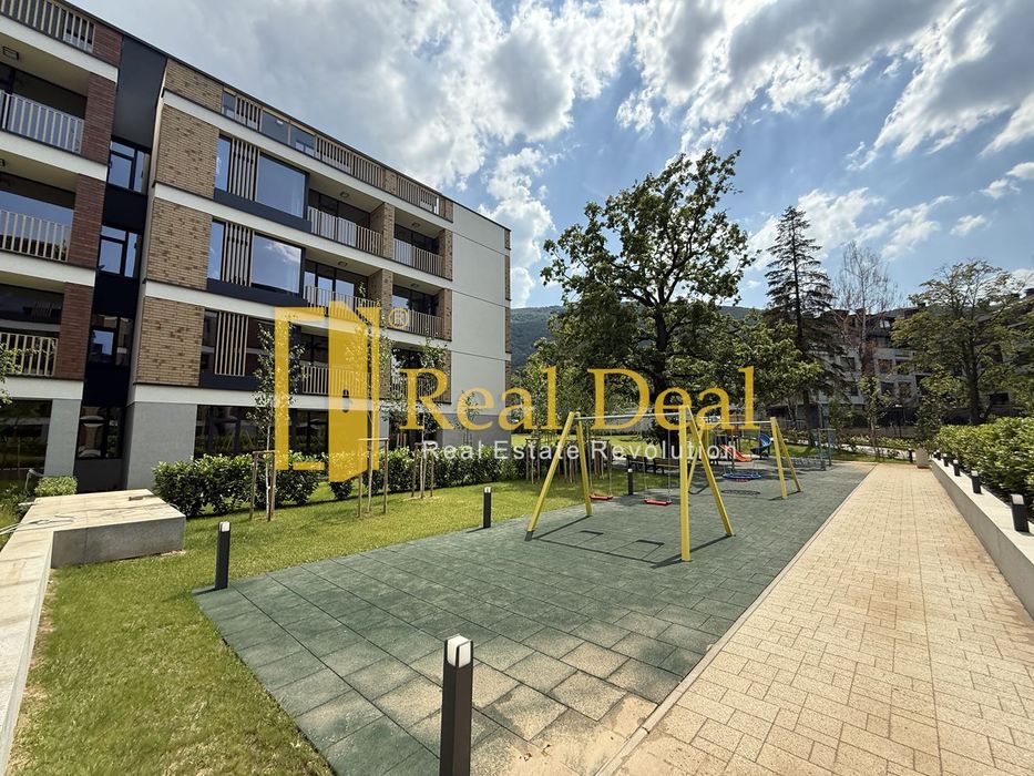 Продава се Тристаен апартамент в София, Бояна - 127 кв.м за 2993 €/кв.м - Снимка #2