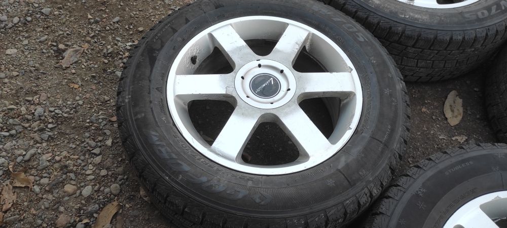 Комплект дисков с шинами 225/65/17 goform