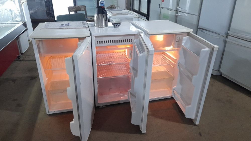 Мини холодильник срочно продается