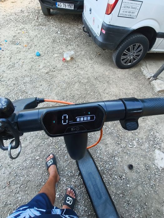 Vând trotinetă ninebot e2Pro