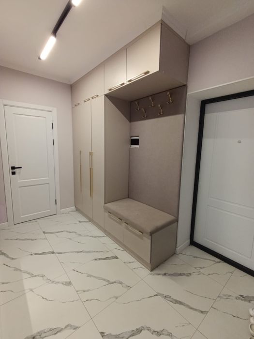 Продам квартиру  евро трешка