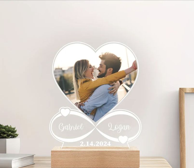 Персонализирана рамка за снимка с нощна лампа!