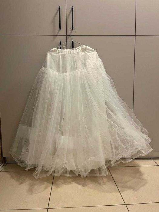 Rochie mireasa facuta la comanda