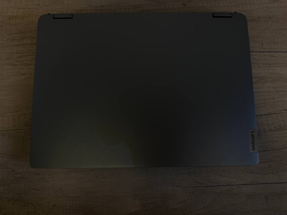 Продаю ноутбук Lenovo Flex 7i