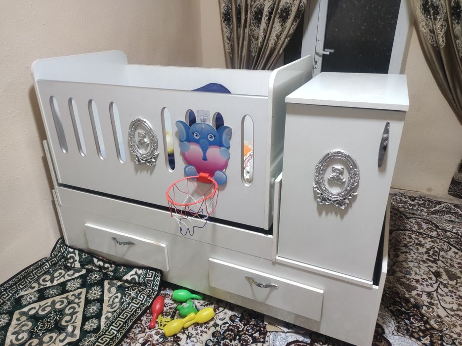 Bolalar mebeli sotiladi holati yangidey