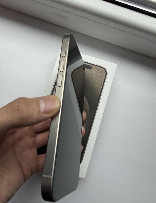 айфон 15 про акб 87