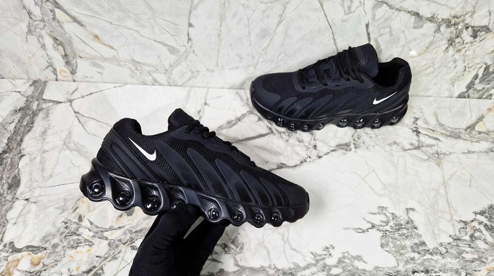 Мъжки маратонки 40-45
Внос от Турция
Доставка до 3 дни