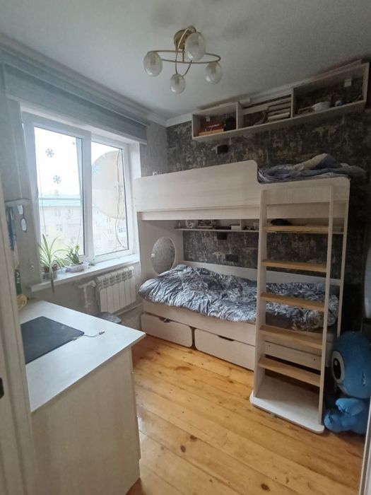 продается чиланзар 24 квартал 2*3/5/5