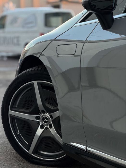 Mercedes Benz EQE 350