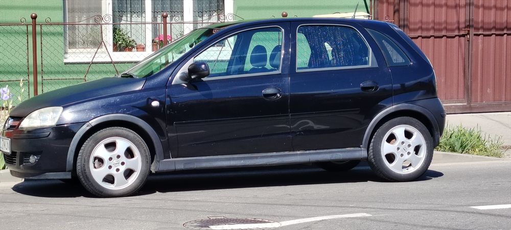 De vanzare OPEL CORSA C