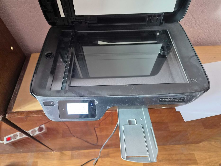 Принтер -Скенер HP DeskJet Ink