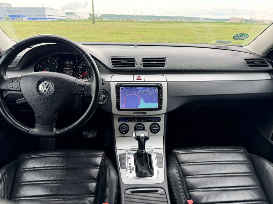 Vând vw passat automat euro 5